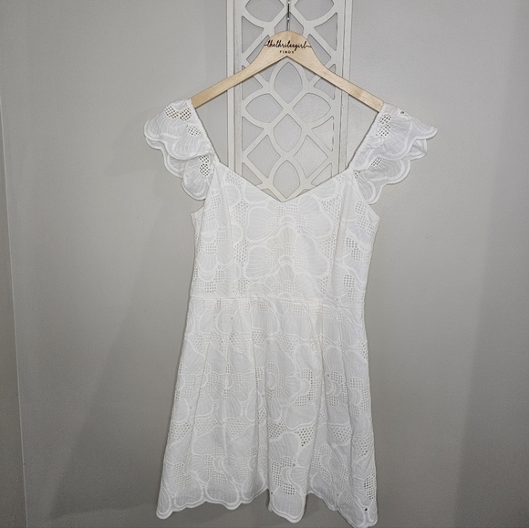 Steve Madden Sierra Sleeveless Lace Eyelet Boho Crochet Dress in Optic White - Picture 4 of 14